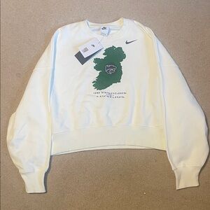 Nike Women's Cream crew Neck Sweater K-State Nike oversized new with tags